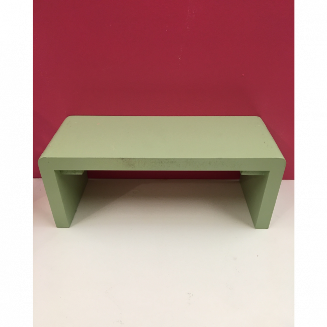 ALTURA DE MESA LAQUEADA VERDE CHÁ