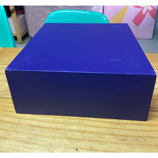 CAIXA ALTURA MDF 25X25CM ROXO