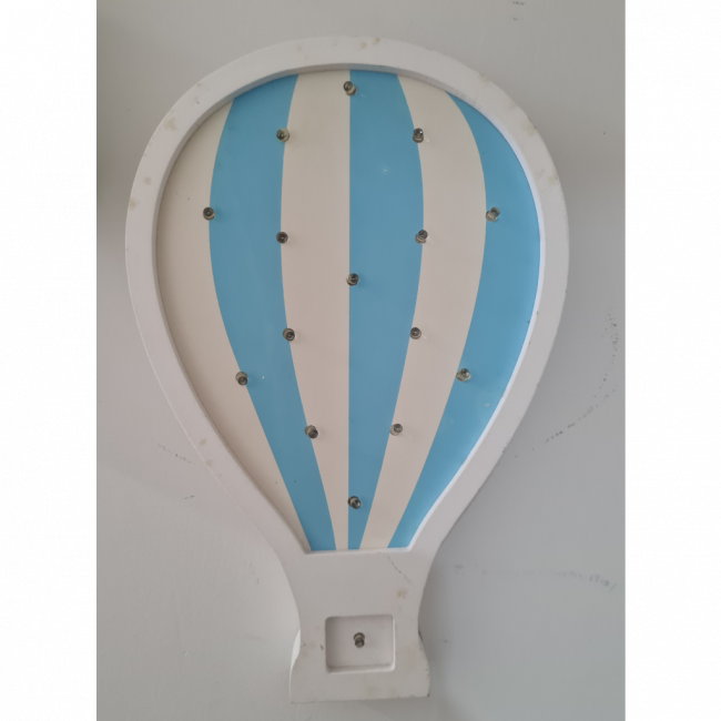 BALÃO MDF E LED