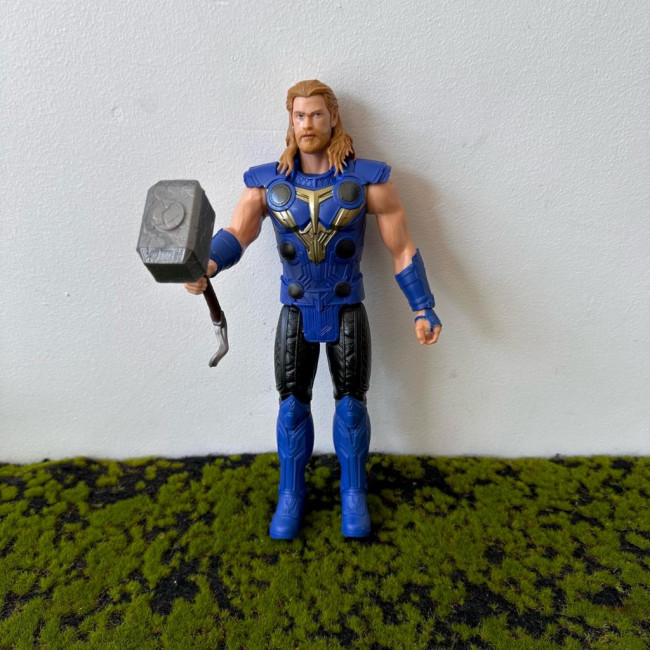 Boneco Thor