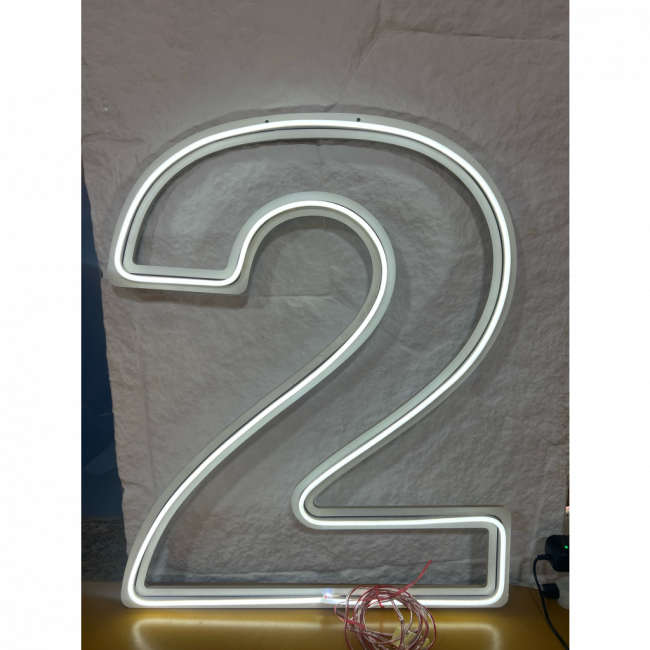 Numero de Led com Madeira 2