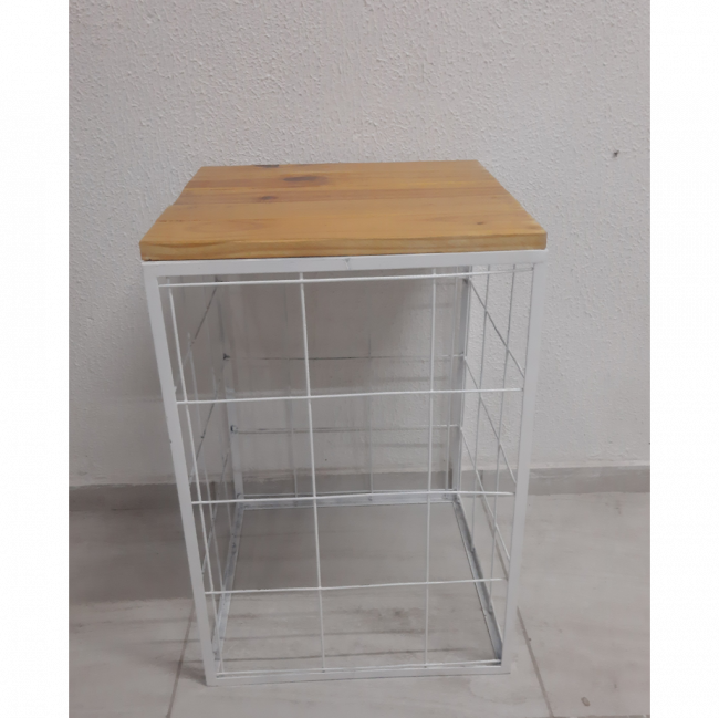 MESA CUBO XADREZ COM TAMPO RÚSTICO M