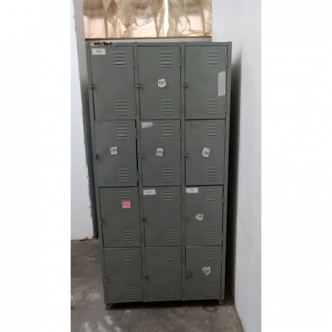 Escaninho 12 portas