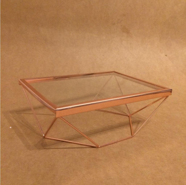 BANDEJA BASE GEOMÉTRICA M ROSE GOLD (20C X 15L X 7,5A)