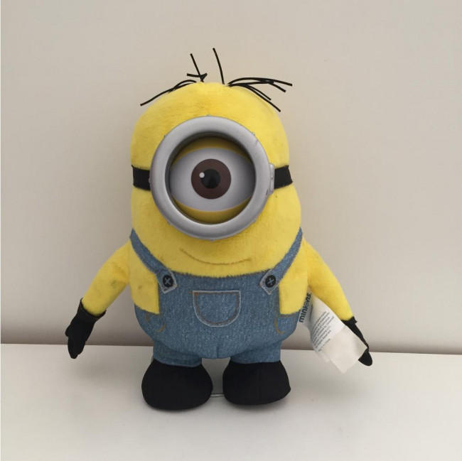 MINION STUART (26A)