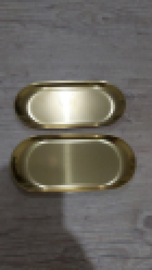 BANDEJA METAL DOURADA 18 x 8.5
