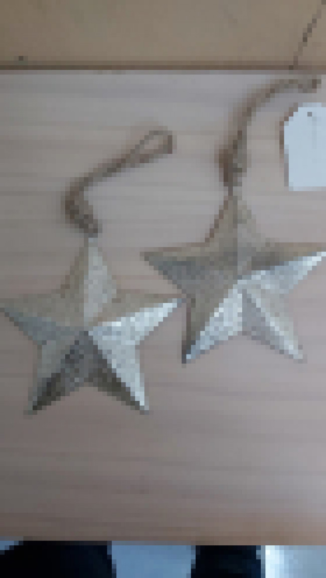 Estrela de Metal dourada