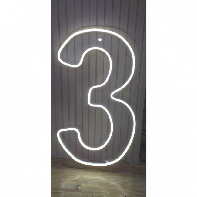 Número 3 LED 60x35cm