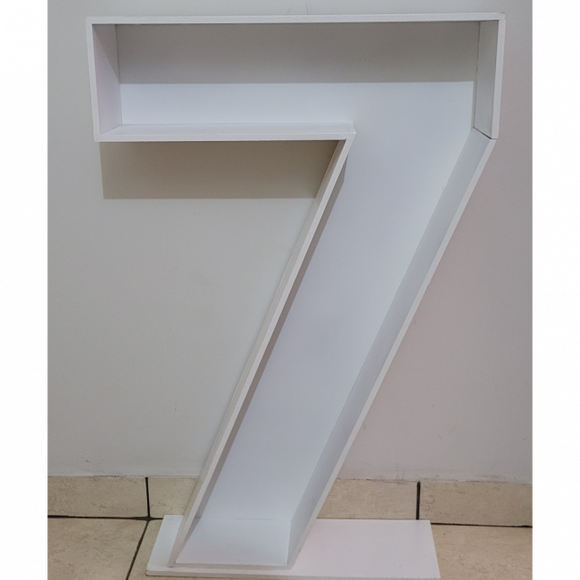 NÚMERO 7
