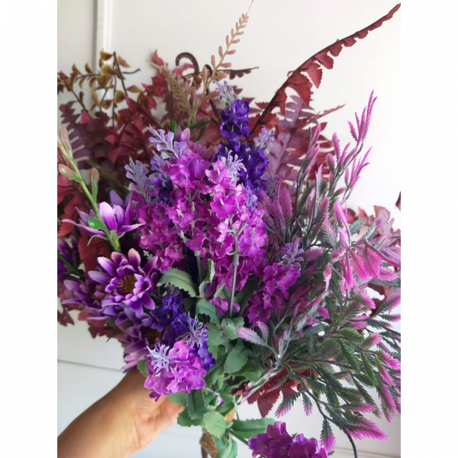 Arranjo Flores Lilas e Roxo