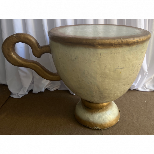 Mesa Xícara (Alice no País das Maravilhas)