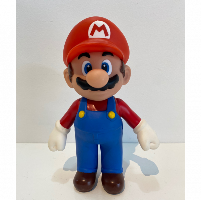 Super Mario