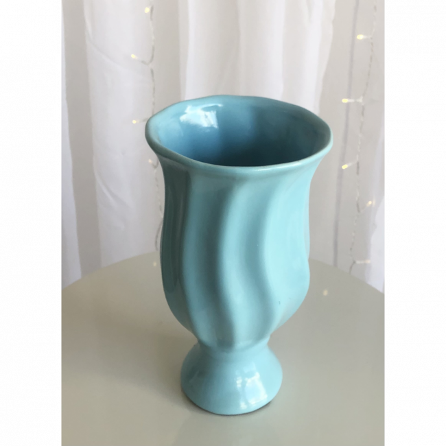 Vaso cerâmica torcido azul