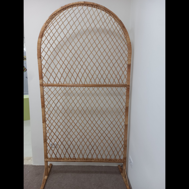 BIOMBO RATTAN ARQUEADO