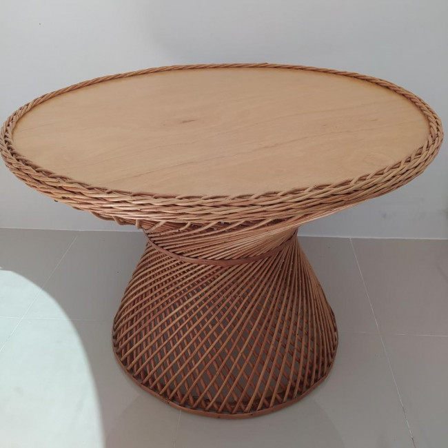 MESA RATTAN REDONDA 74CM ALTURA 1,00 DIÂMETRO