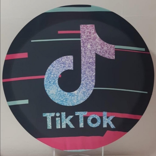 MINI PAINEL SUBLIMADO TIKTOK