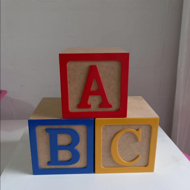 TRIO DE CUBOS ABC PARA MESA