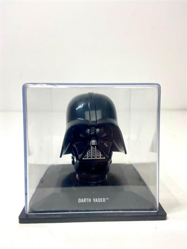 ED PLAST MINI CAPACETE DARTH VADER PRETO  A9L10C10