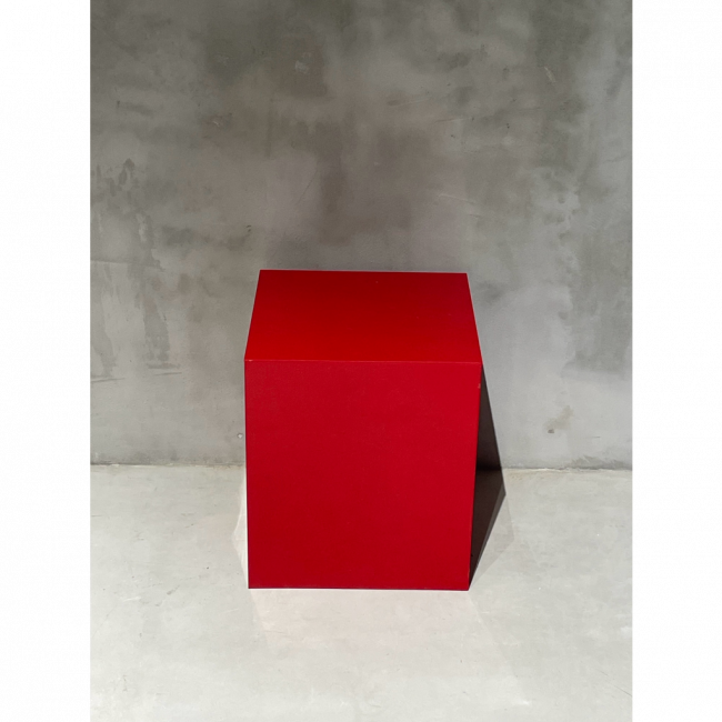 Cubo de acrílico vermelho P