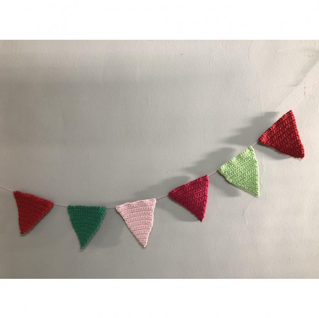 BANDEIROLA CROCHÊ Rosa vermelho verde