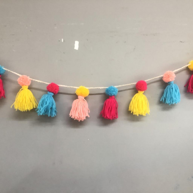 Bandeirola tassel Turquesa pink amarelo