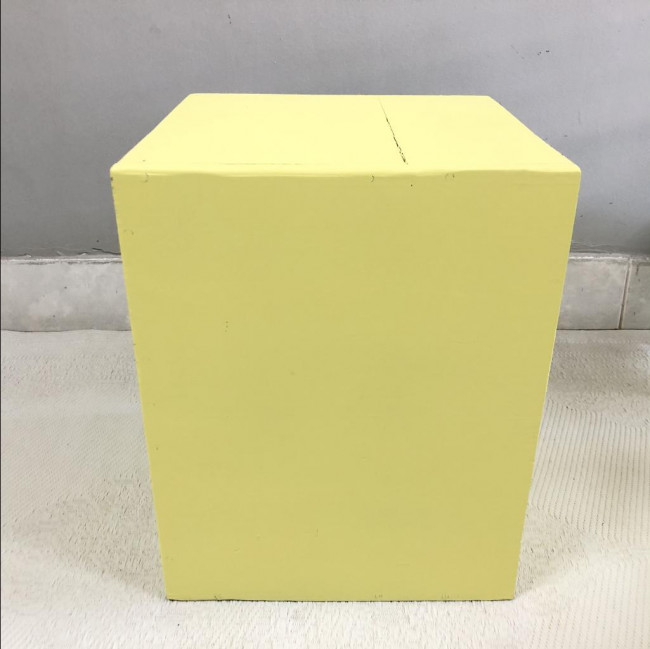 CUBO Amarelo CHAO   50 X 45CM