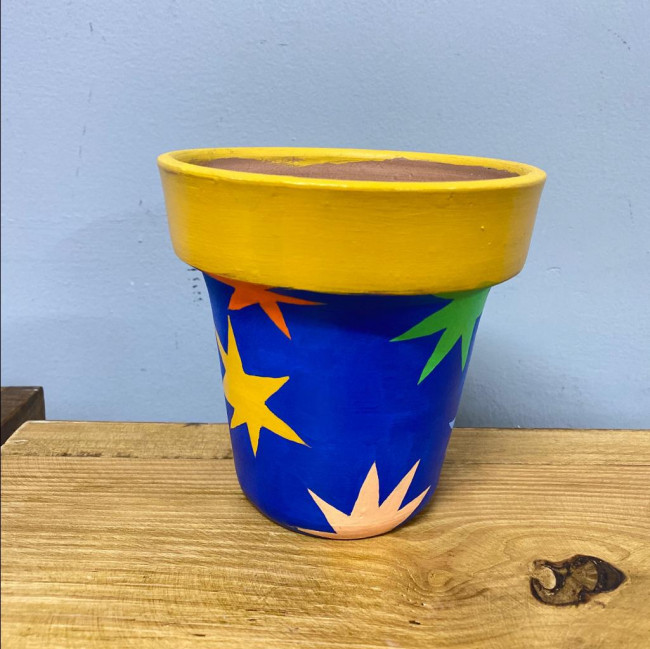 VASO DE BARRO M PINTADO A MÃO