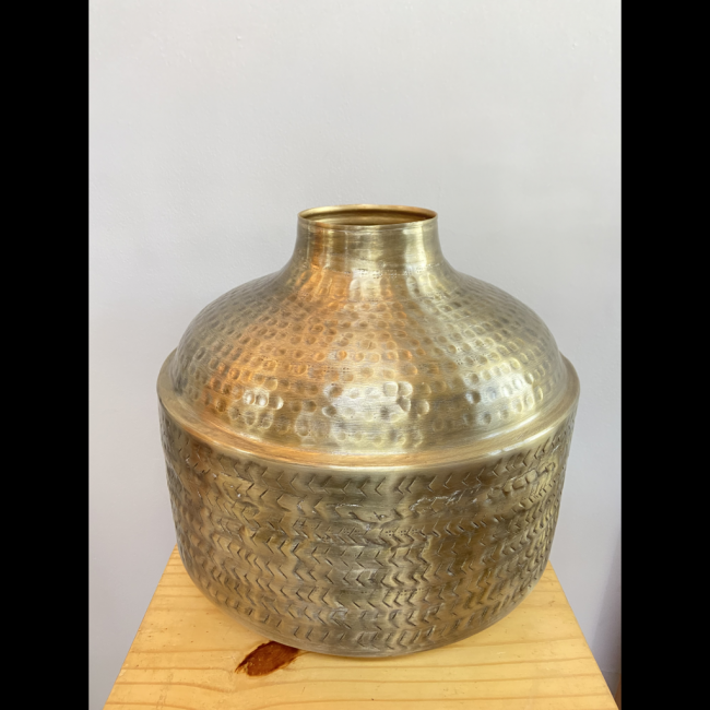 VASO METAL martelado dourado